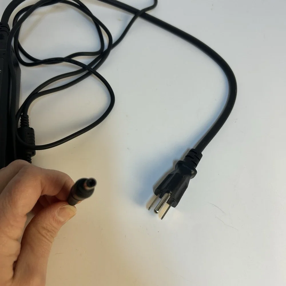 ADP-90MD H/Genuine Delta MSI Laptop Charger AC Adapter Power Suply 19V 4.74A 90W